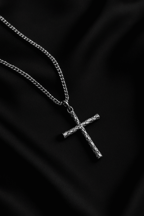 CROSS PENDANT