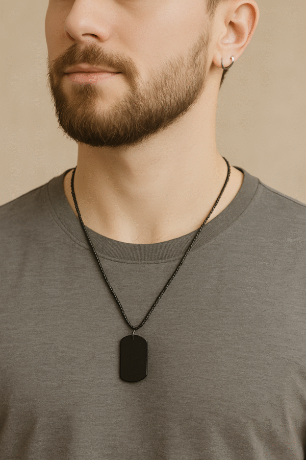 BASIC TAG BLACK PENDANT - Image 4