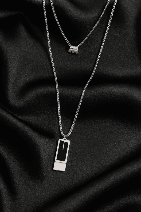 DUO CHAIN PENDANT