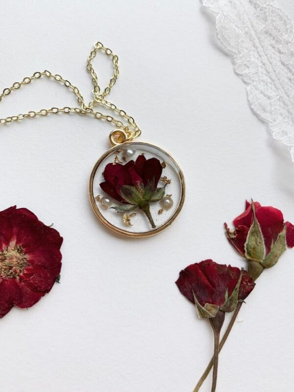 RESIN PERSONALIZED PENDANT - Image 4